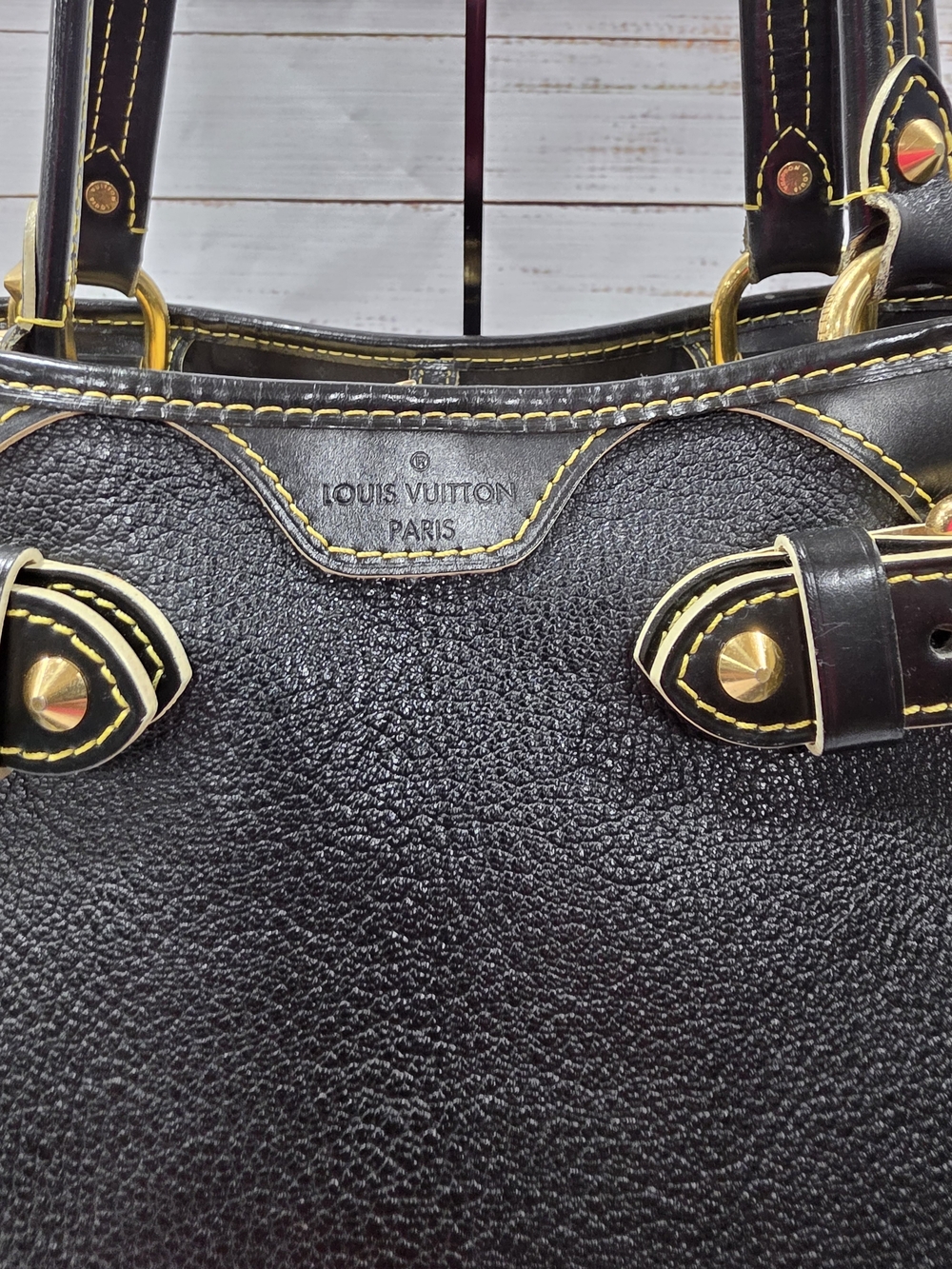 Louis Vuitton Le Majestueux Suhali Goat Leather Tote - Picture 2 of 14